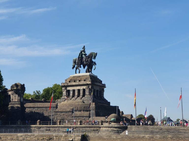 Koblenz & Surroundings – Castles, Cable Cars